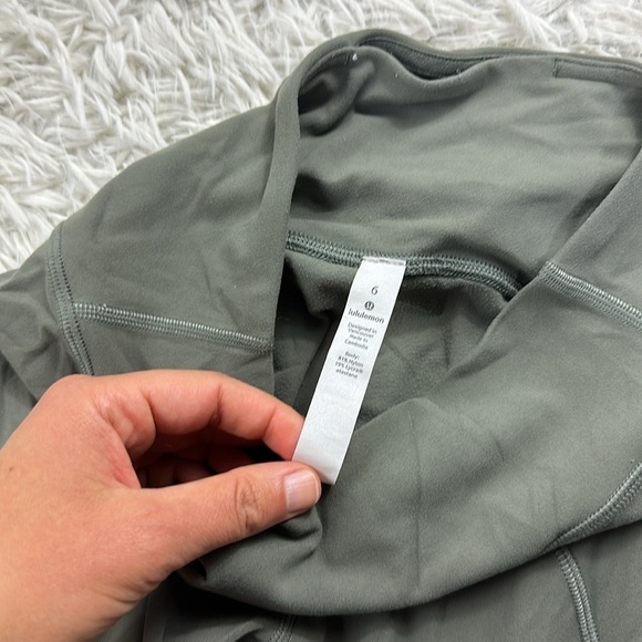 Lululemon Get Centred High Rise Crop 21" Grey Sage - Picture 4 of 7